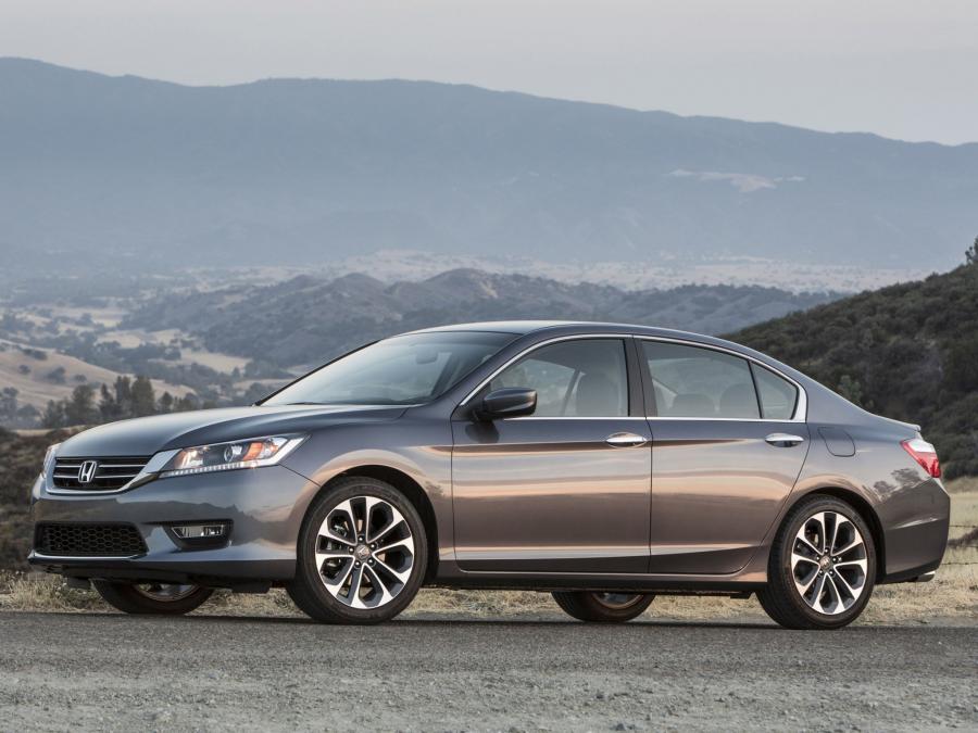  Honda Accord Sport Sedan 2013 года  (фото 122 из 147)
